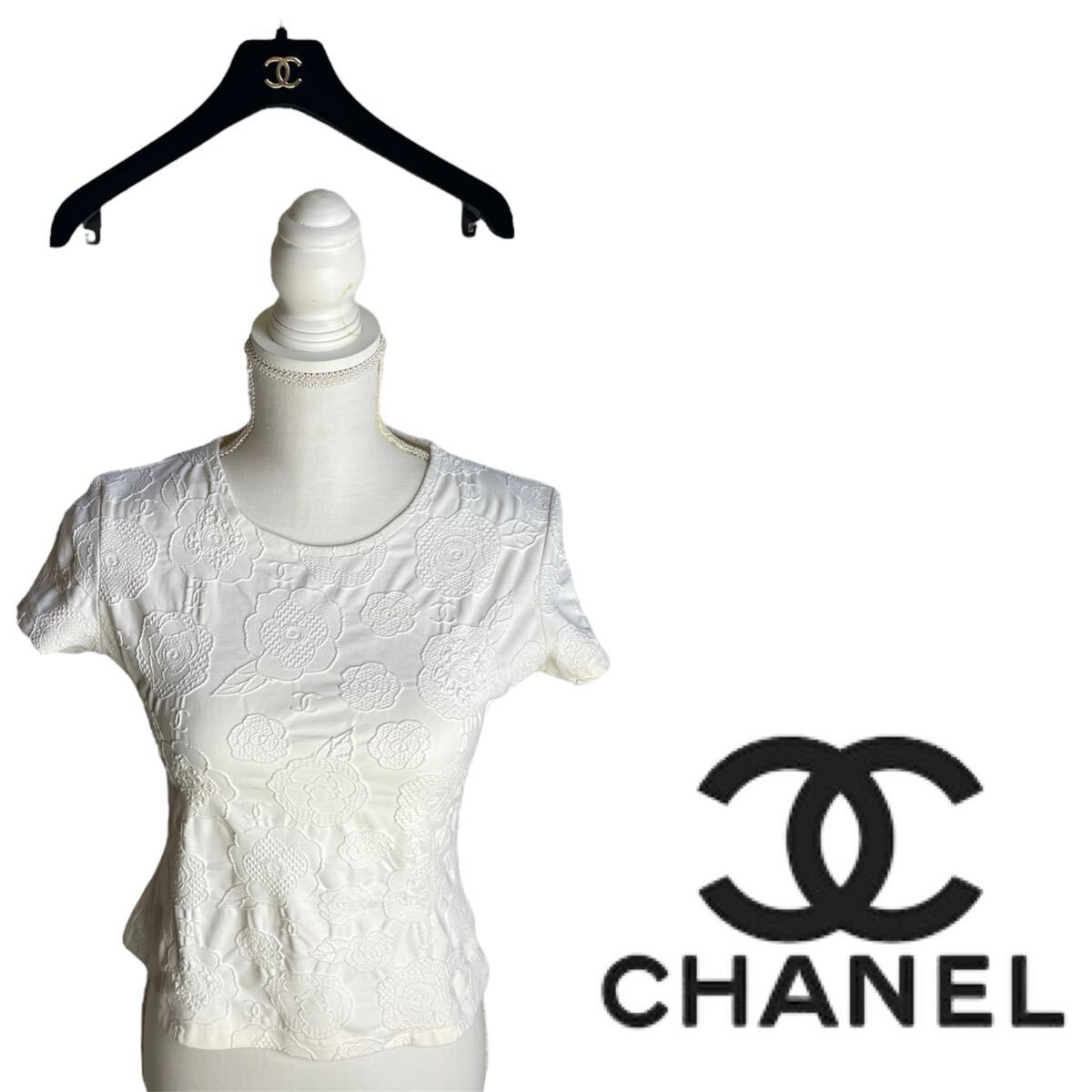 CHANEL シャネル 半袖トップス ホワイト カメリア刺繍 フランス製 42サイズ ハンガー付き ブランド 若干の黄ばみあり u843拍卖