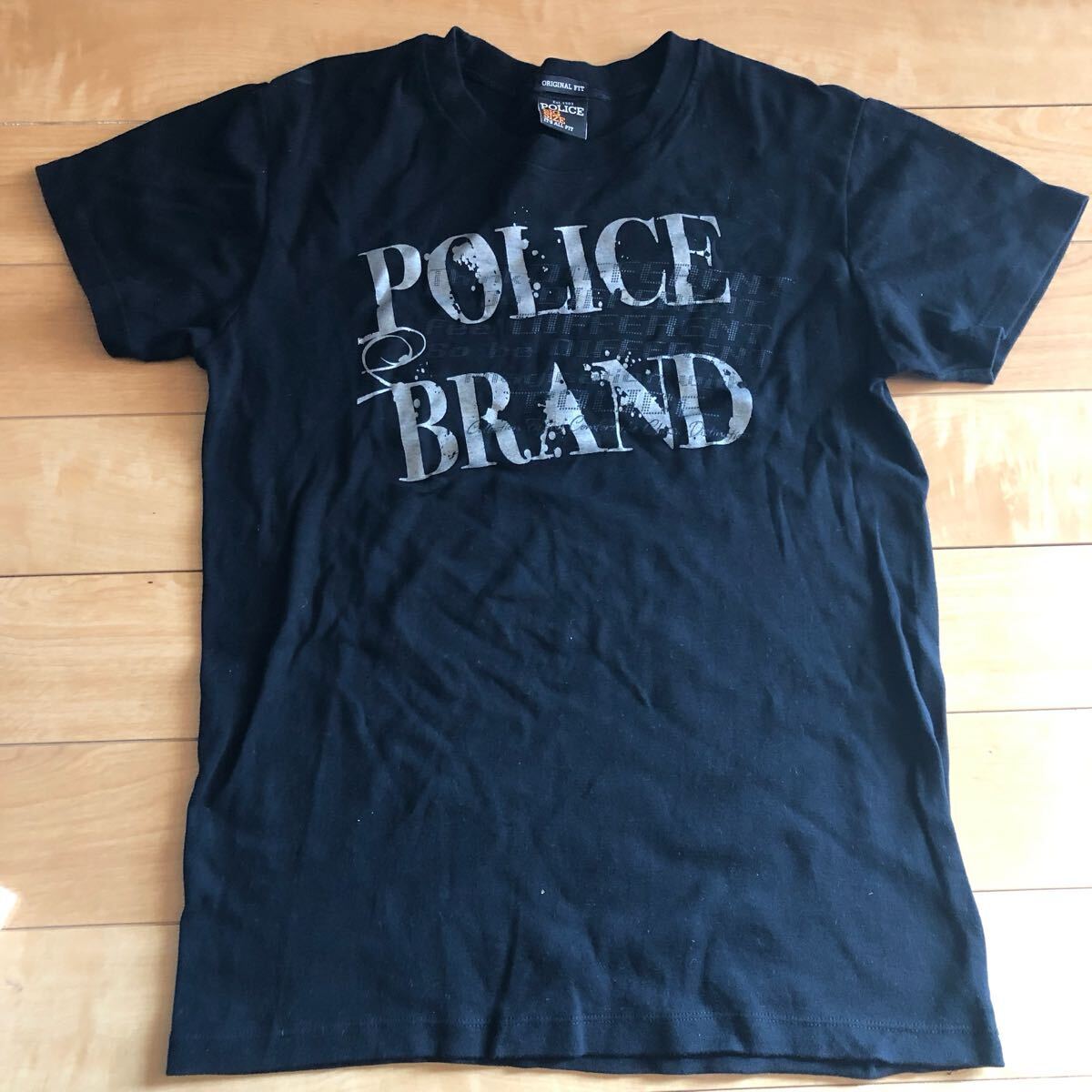 POLICE オリジナルフィット プリントTシャツ 228-1-42 ブラック拍卖