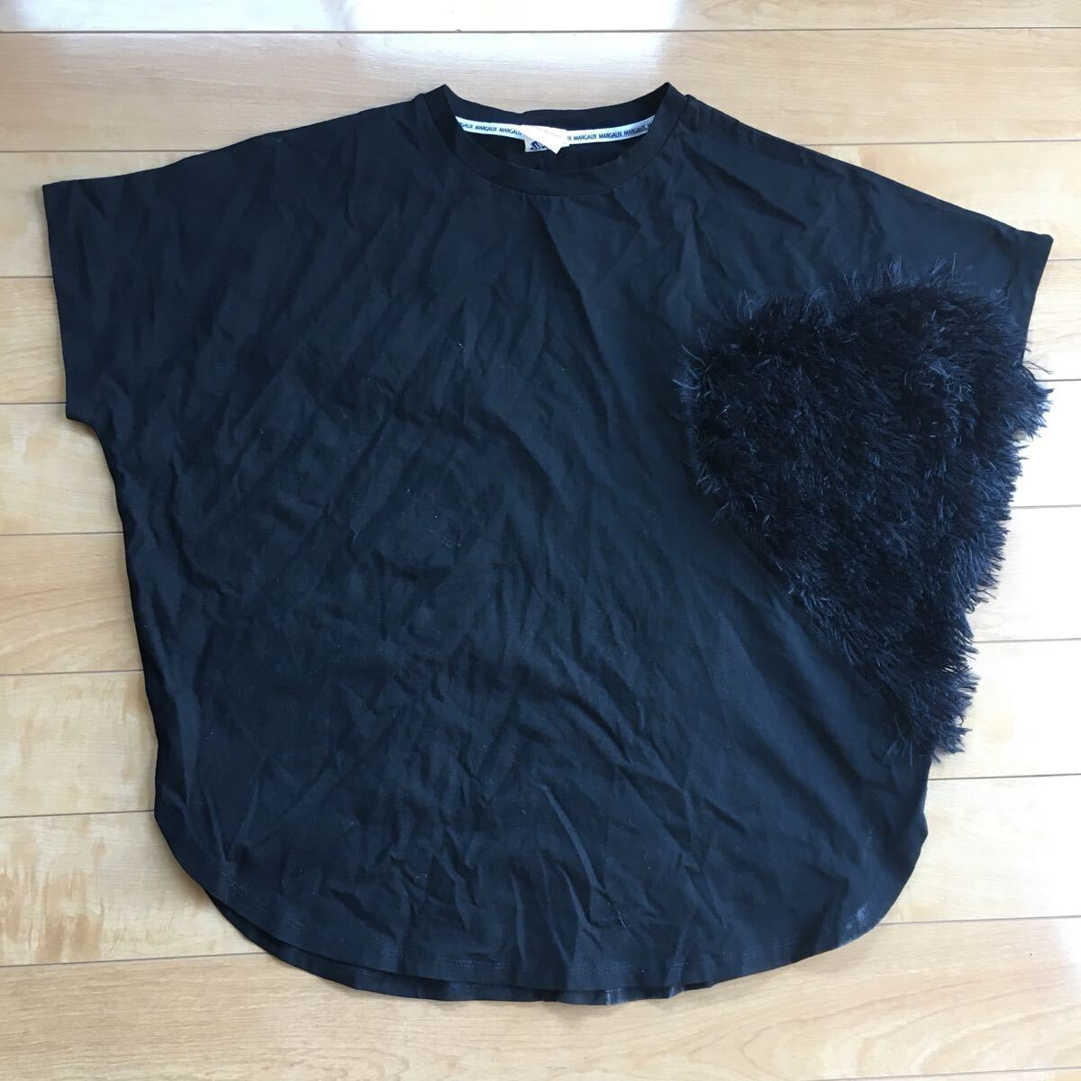 マルコーヴィンテージ ハートモチーフT 228-1-109 レディース F ブラック ボア拍卖