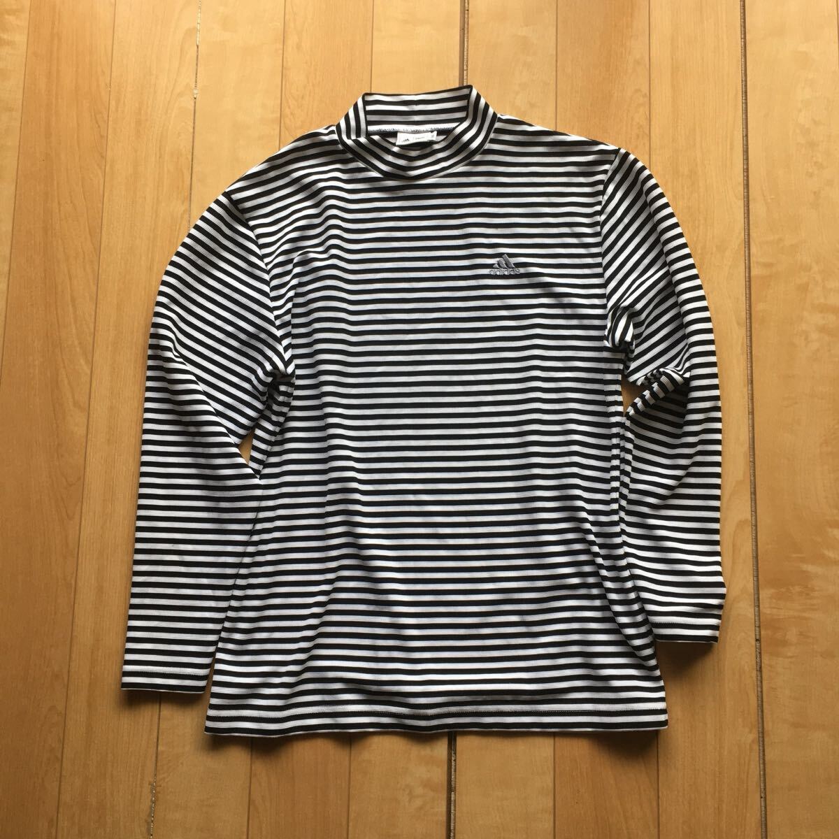 アディダスゴルフ ハイネックシャツ 237-1-57 ブラック ホワイト ボーダー拍卖