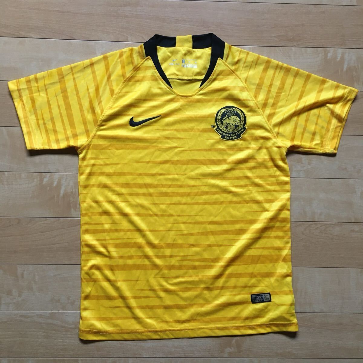 ナイキ ドライフィット マレーシア代表 2018 ユニフォーム 233-1-23 イエロー M サッカー拍卖