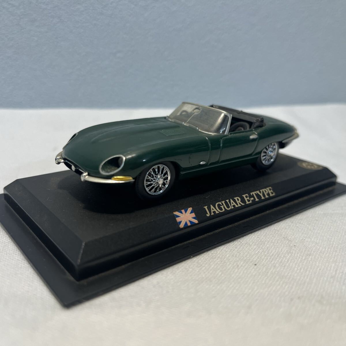 ミニカー ジャガー Eタイプ JAGUAR E-TYPE カーコレクション拍卖