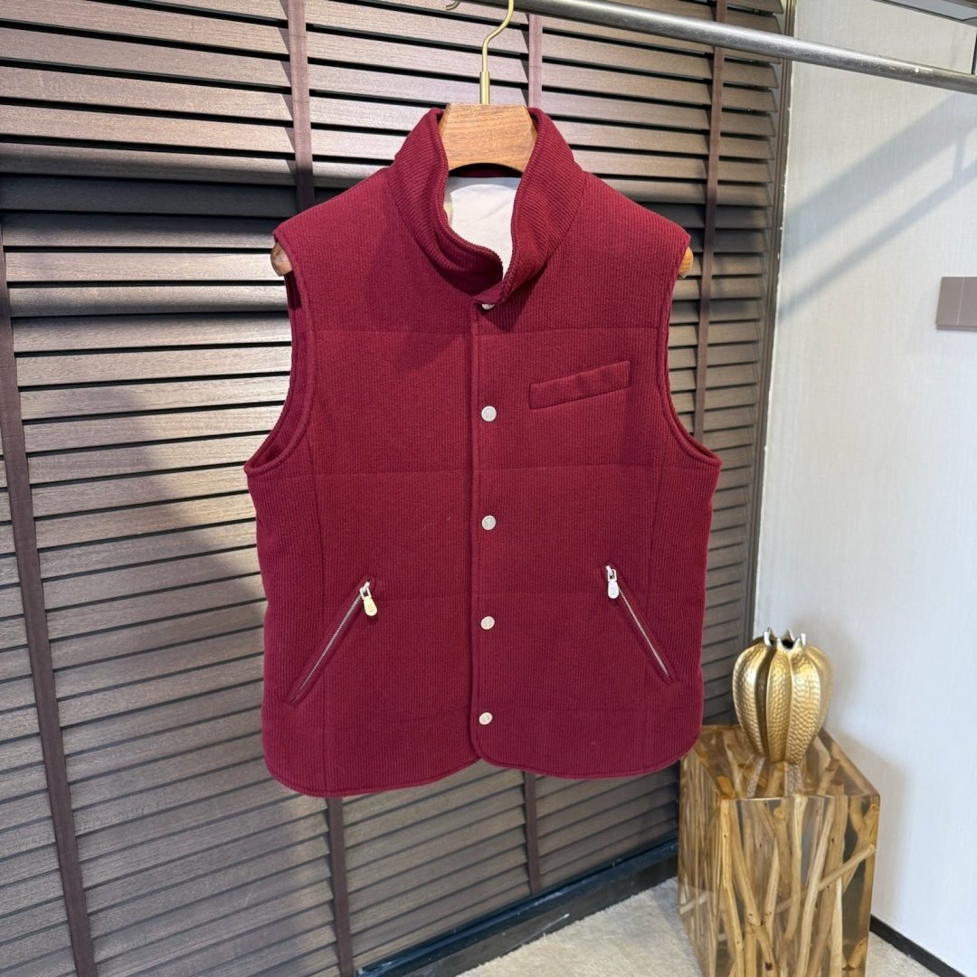 バーガンディM★送料無料★ブルネロクチネリ★メンズ コーデュロイ ダウンベスト, 秋冬 軽量 スタンドカラー ジッパーポケット付き拍卖