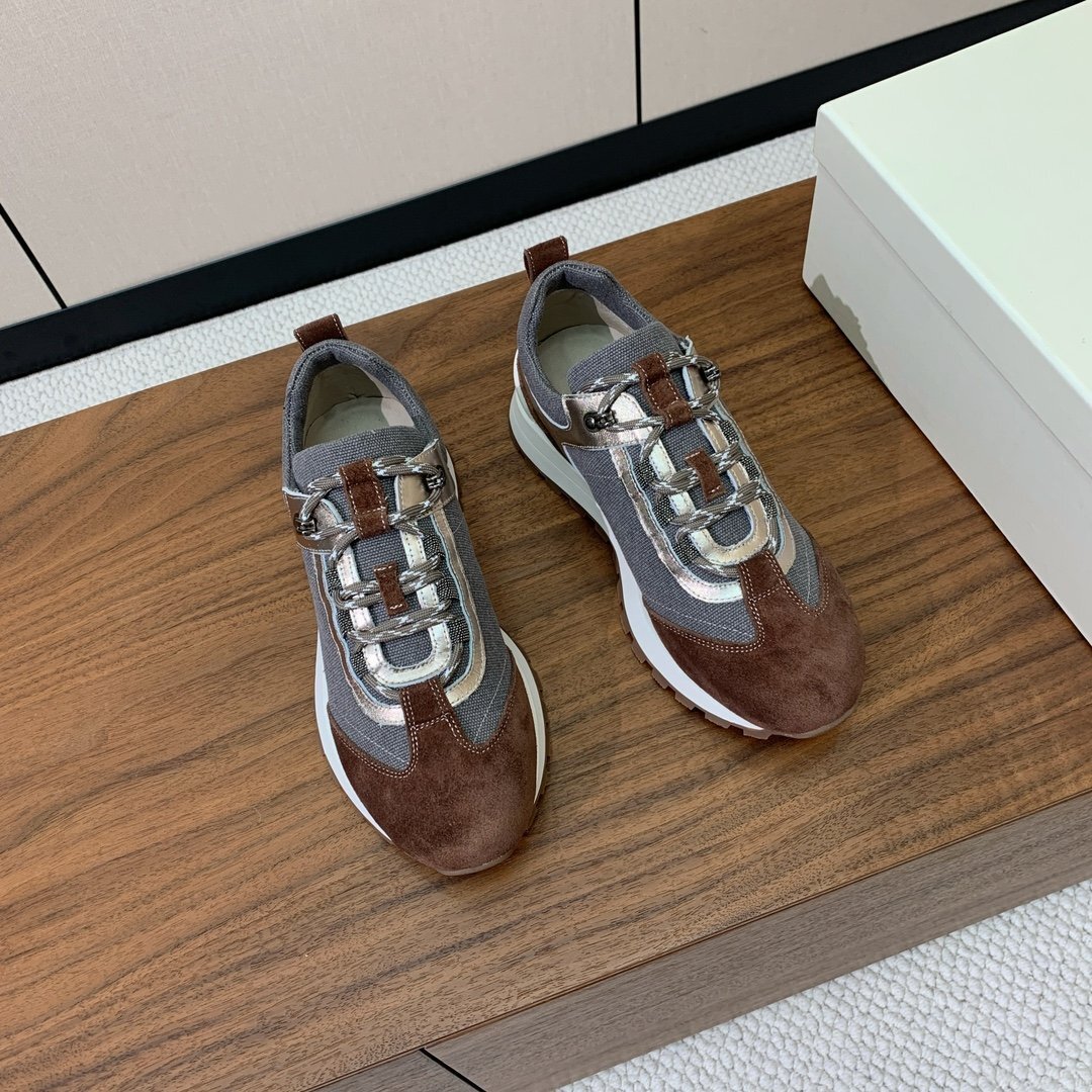 22.5cm 【新品】ブルネロクチネリ★ レディース スニーカー、スエードレザー、メタリックアクセント、レースアップ、パール装飾拍卖