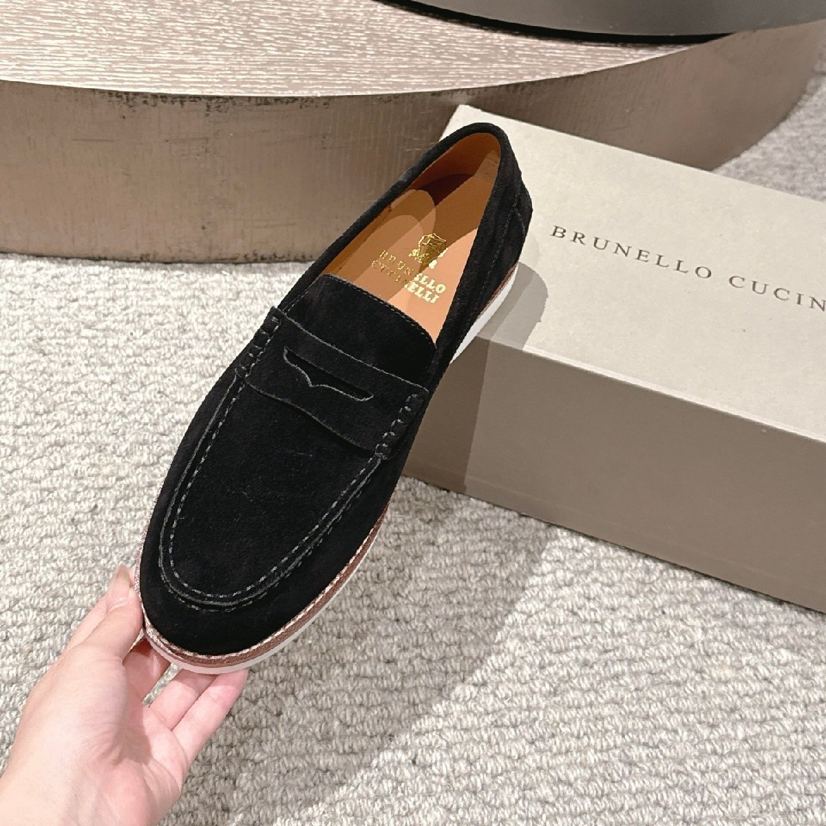 ブラック26.0cm ★送料無料★ブルネロクチネリ★メンズスエード ペニーローファー, ホワイトソール, カジュアルシューズ拍卖