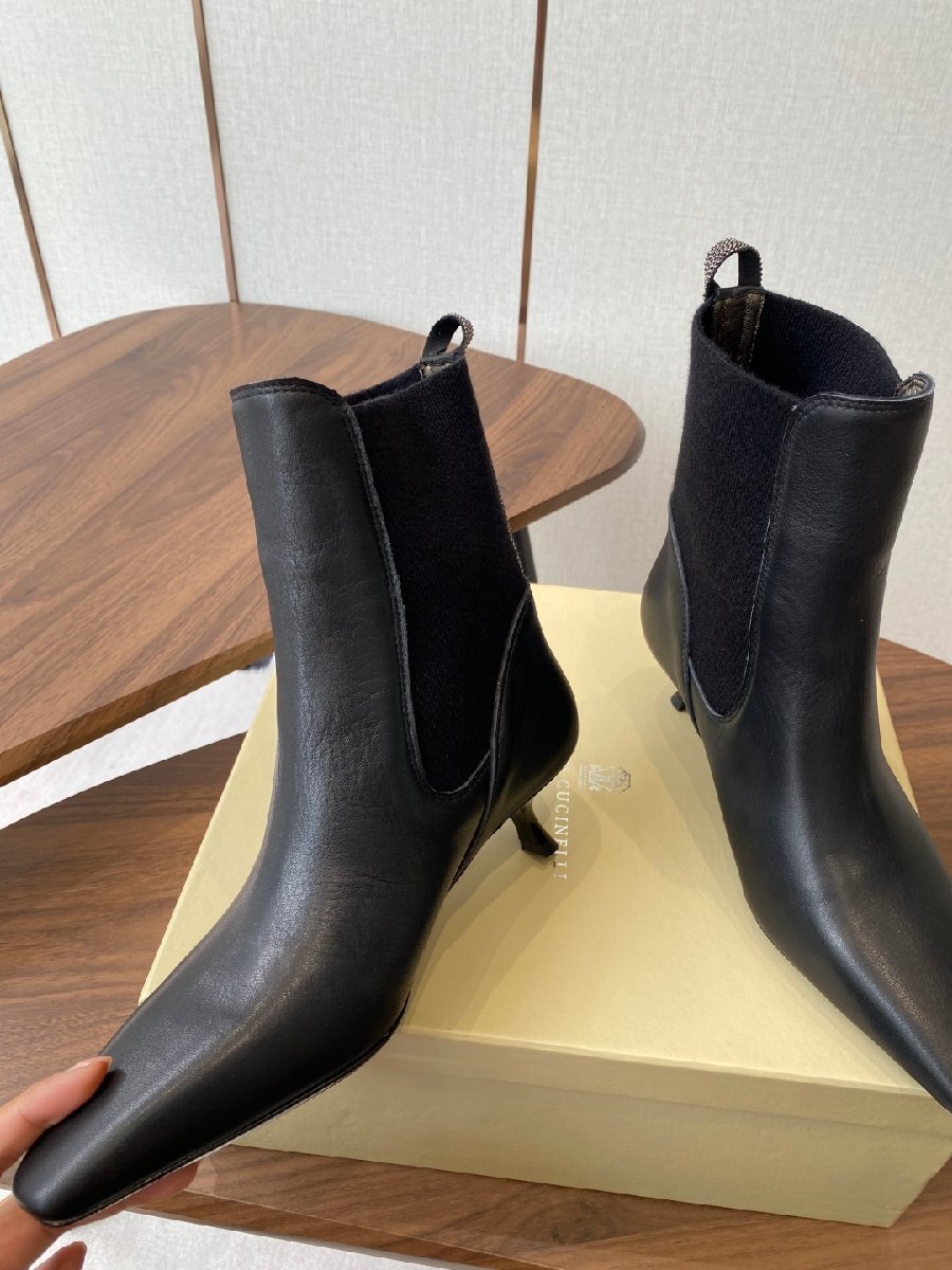ブラック24.5cm★送料無料★ブルネロクチネリ★レディース ポインテッドトゥ チェルシーブーツ, 本革 , キトンヒール, エレガントスタイル拍卖