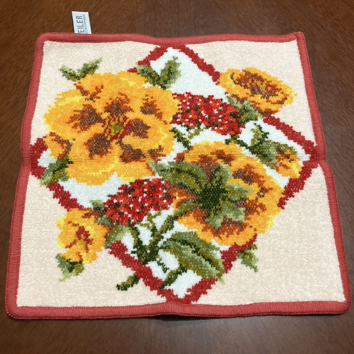 FEILER フェイラー タオルハンカチ シュニール織 花柄 24㎝四方拍卖