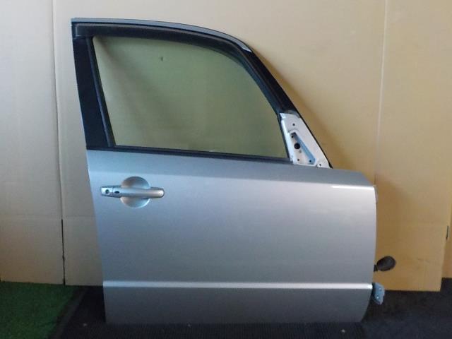 SX4 YB11S 右フロントドア Z2S銀【個人宅宛発送不可】拍卖