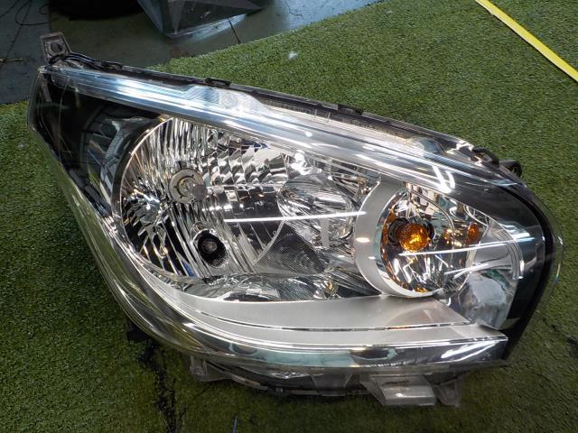 デイズ B21W 右ヘッドランプASSY ハロゲン【個人宅宛発送不可】拍卖