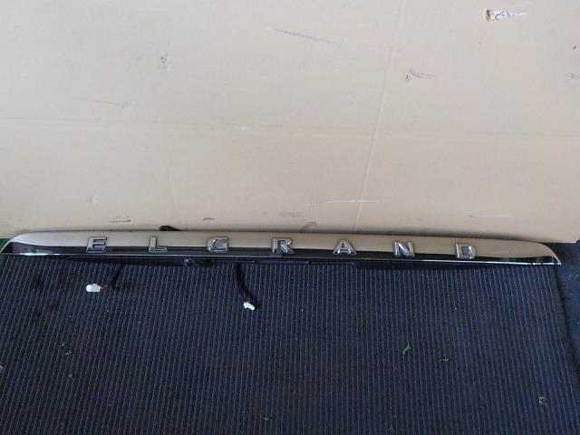 エルグランド TE52 リアガーニッシュ メッキフィニッシャー カメラ未テスト【個人宅宛発送不可】拍卖