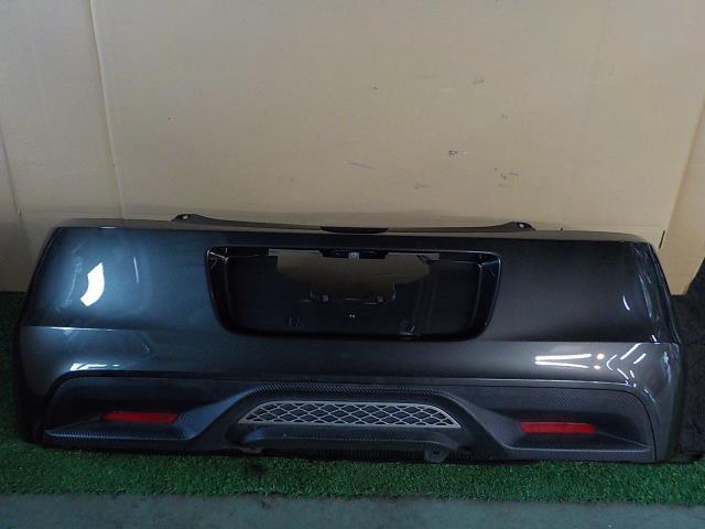 CR-Z ZF1 リアバンパー NH773M/グレーメタリック【個人宅宛発送不可】拍卖