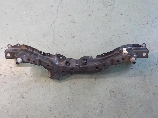 フリードスパイク GB3 ラジエータコアサポート アッパーのみ拍卖