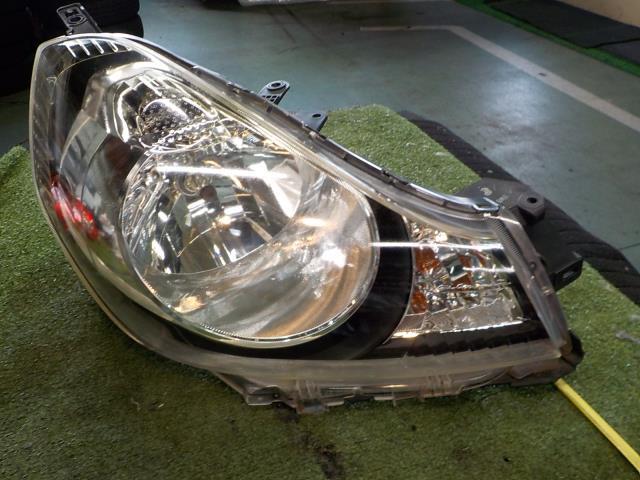 AD VY12 右ヘッドランプASSY ハロゲン【個人宅宛発送不可】拍卖