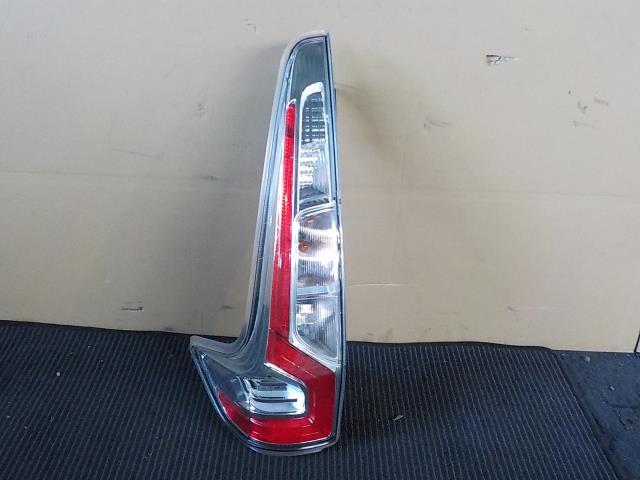 デイズ ハイウェイスター B21W 左テールランプ 【個人宅宛発送不可】拍卖