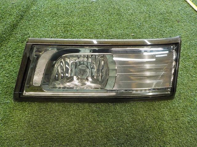 スペーシアカスタム MK42S 右内側テールランプ バックランプ拍卖