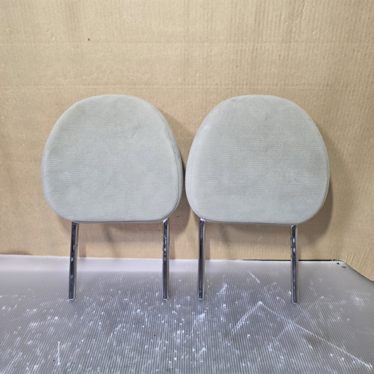 送料込み DBA-JB5 ライフ 純正 ヘッドレスト フロント 左右 SKJ6 3A1-NH642M - L - S ベージュ拍卖