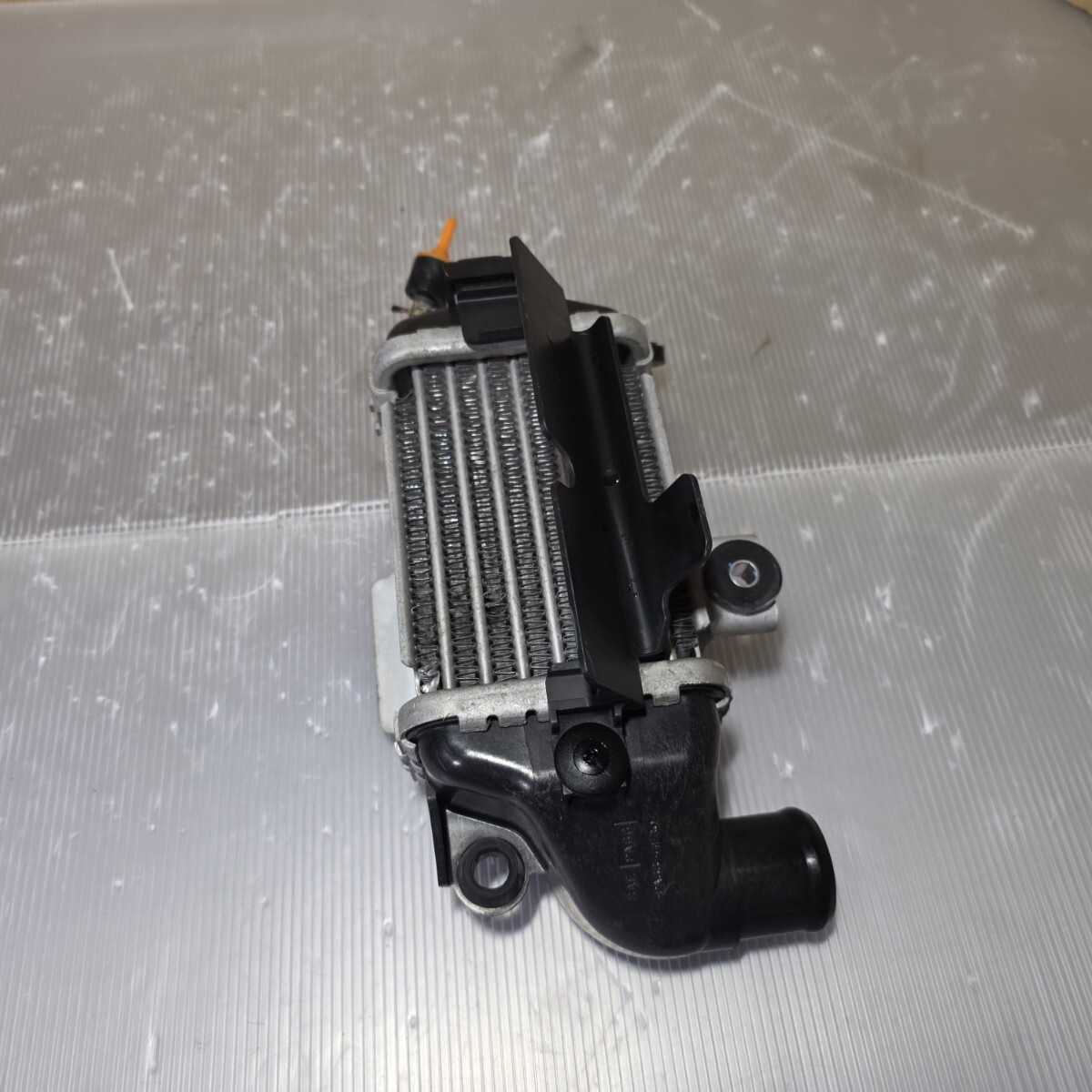 送料込み L175S ムーヴカスタム ターボ 純正 インタークーラー拍卖