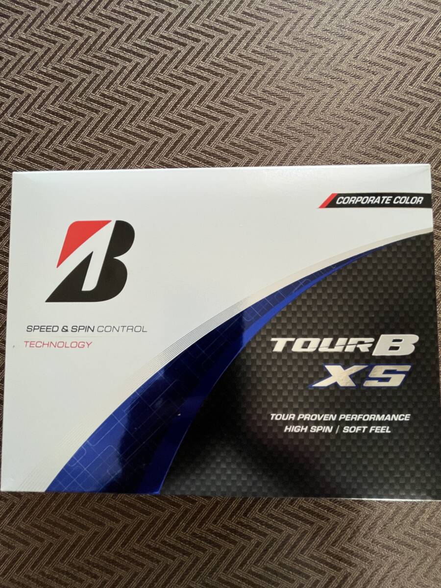 【未使用】ブリヂストン ゴルフボール「TOUR B XS(ホワイト・コーポレートカラー)」 1ダース12球拍卖