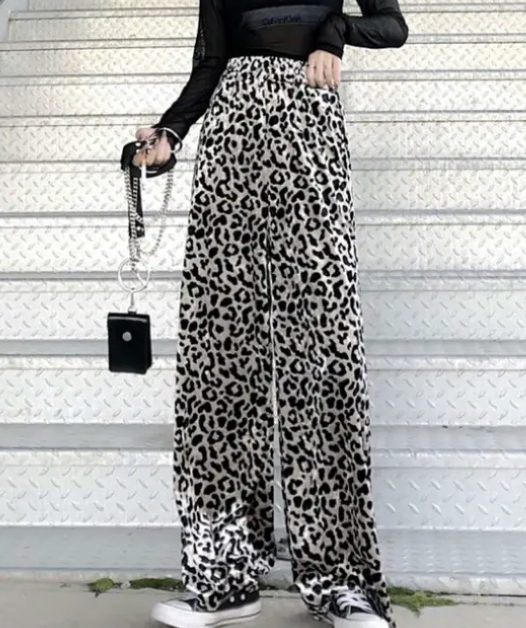 レオパード柄ワイドイージーパンツ ベロア風 Mサイズ ヒョウ柄 ストリート 拍卖