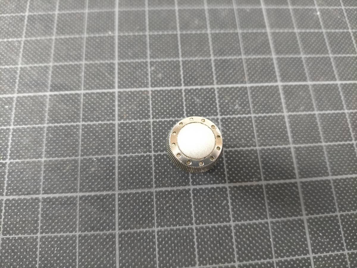 拂【廃盤パーツ】シマノ 01 ステラAR 2500 【純正 ハンドルキャップ】日本製 SHIMANO STELLA スピニングリール FW互換 IIA拍卖