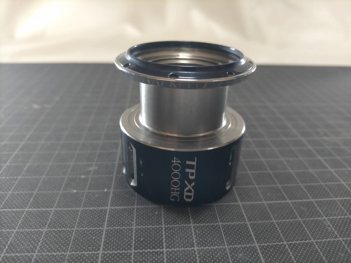 拂【パーツ】 21 ツインパワーXD 4000HG 【純正 スプール】 日本製 Shimano TWINPOWER スピニングリール XMGd拍卖