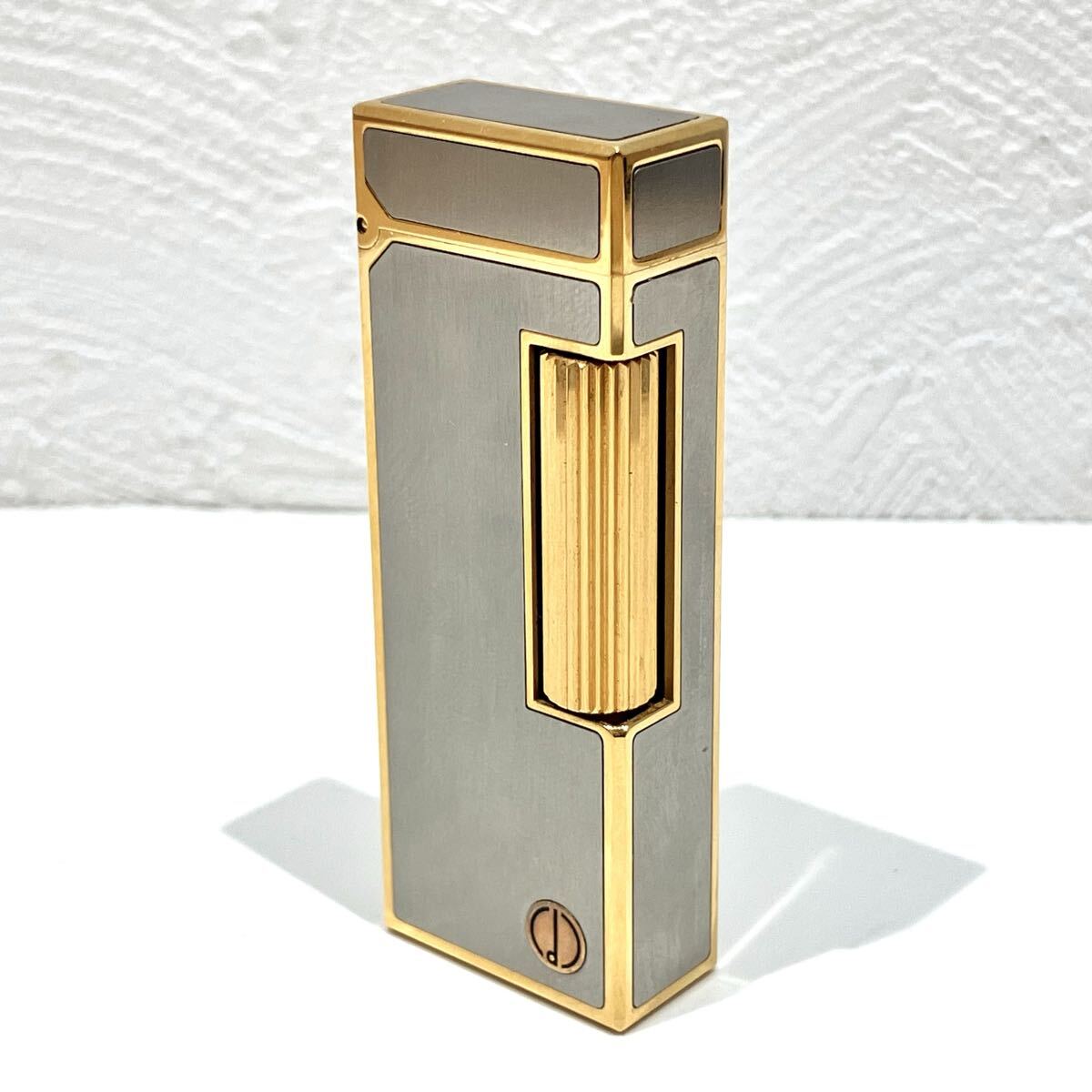 Dunhill ダンヒル ガスライター ローラー式 シルバー ゴールドカラー ライター 箱 喫煙具 着火未確認 美品拍卖