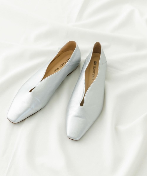 「URBAN RESEARCH」 フラットパンプス 38 シルバー レディース拍卖