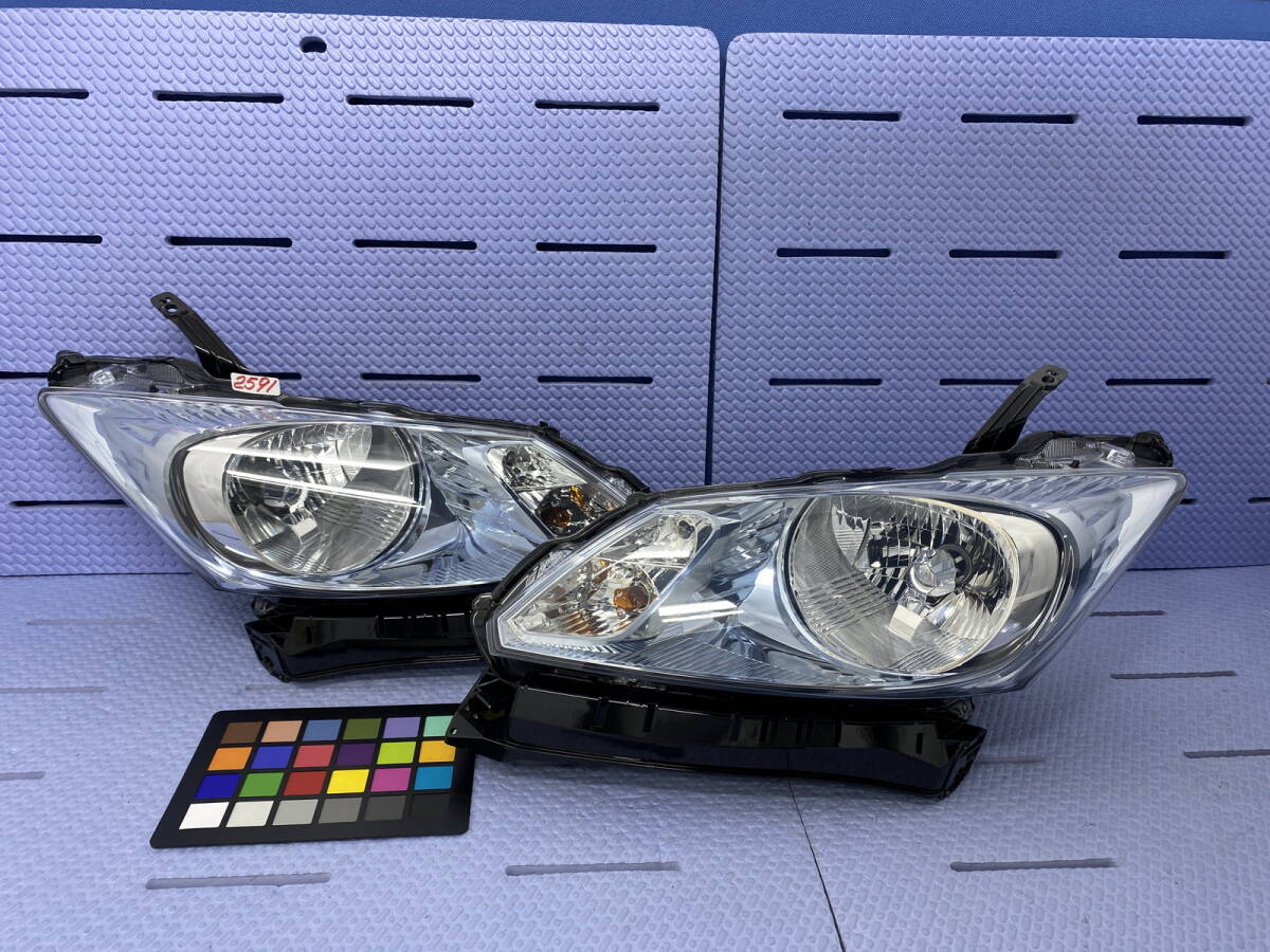 2591 * フリードハイブリッド GP3 GP4 コHIDライト左右SET 100-62054 打刻印(N7)拍卖