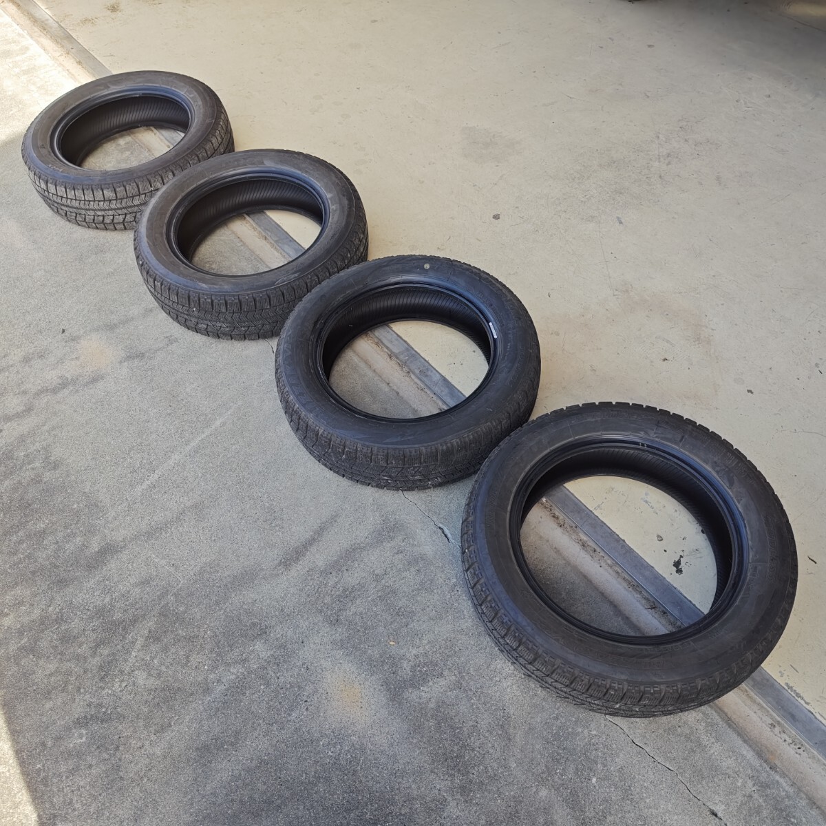 スタッドレスタイヤ ブリヂストン BLIZZAK VRX 155/65R14 4本 中古品 軽自動車 拍卖