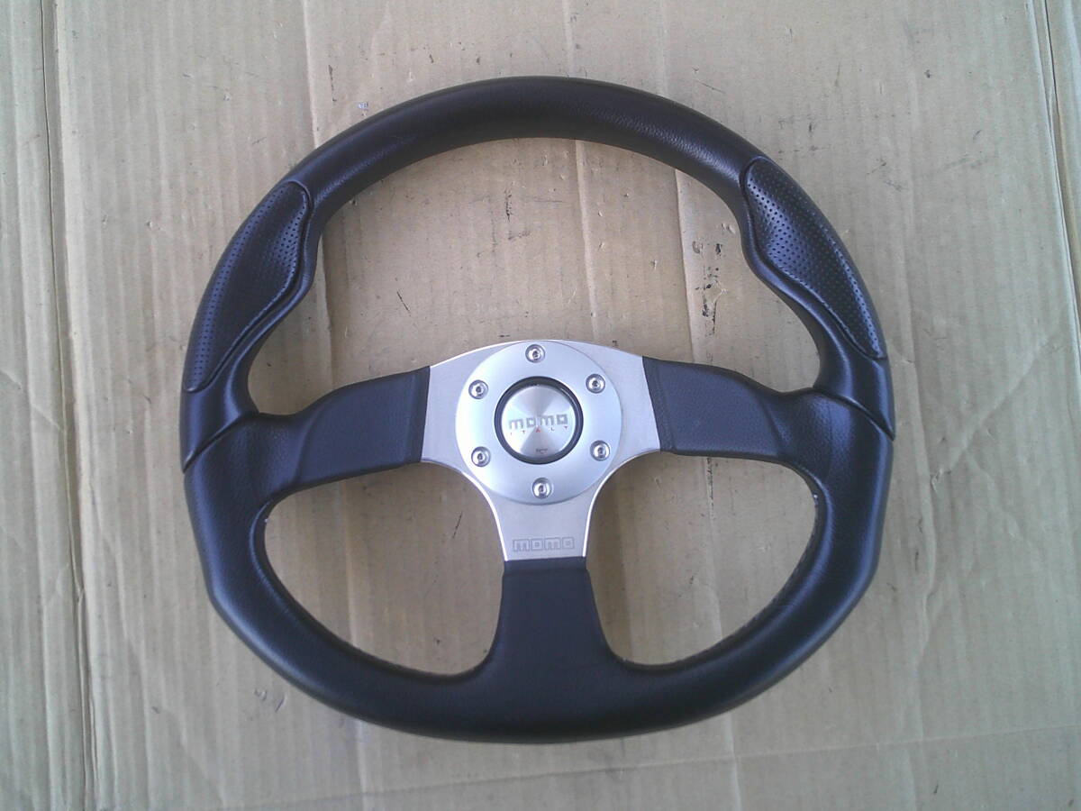 ★ モモ MOMO レザー ステアリング ハンドル ★拍卖