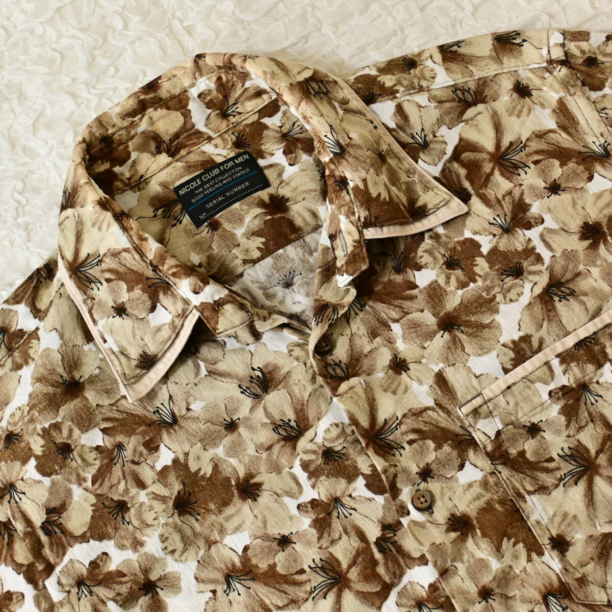 Z5 Size 46 ニコルクラブフォーメン 茶花柄 半袖シャツ拍卖