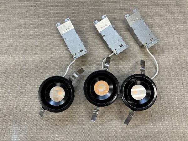 ◆新品/開封品★DAIKO ■ダウンライト /ユニバーサル /φ100 ■DDL-4435YBG ■T8HL-12拍卖