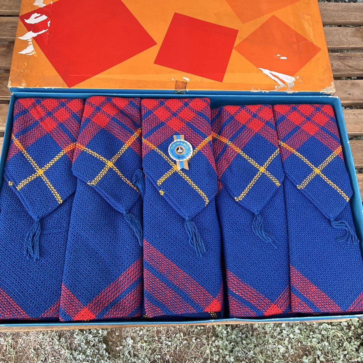 昭和レトロ 座布団カバー 5点セット 未使用 ダイワボウ レーヨン チェック アンティーク当時物 赤青 拍卖