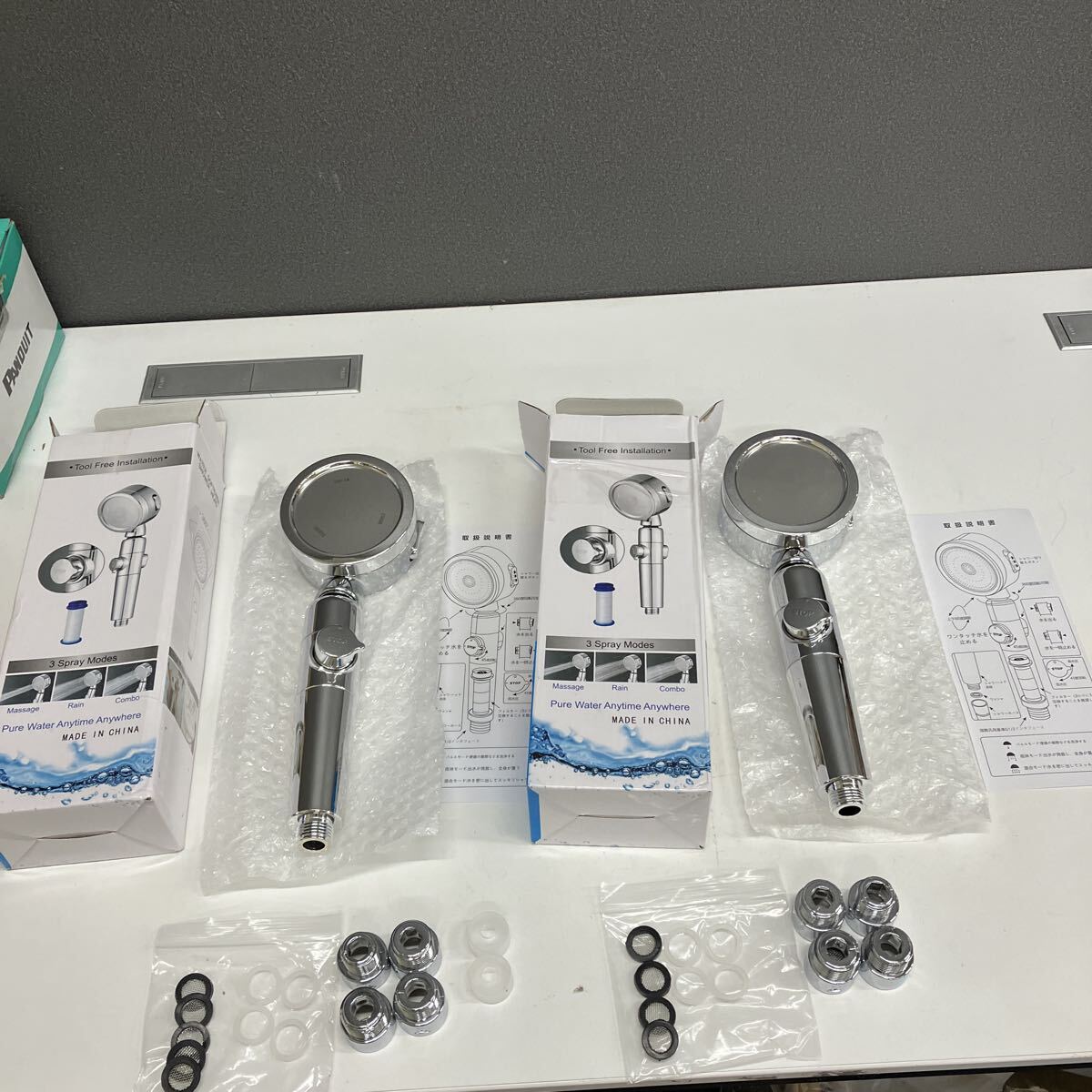 0710f2207 シャワーヘッド 手元切り替え 360°回転 シャワー バス用品【2セットまとめ売り】拍卖
