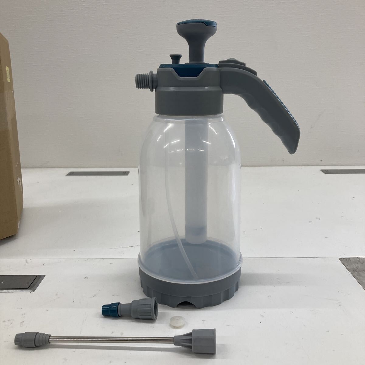 0710c2409 蓄圧式噴霧器 蓄圧式スプレー フォームガン 2L 高圧洗浄機 手動加圧ポンプ式 ※※同梱不可※※拍卖