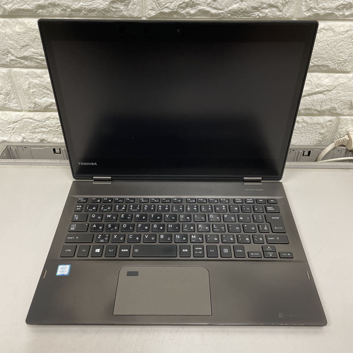 へ97 TOSHIBA dynabook PORTEGE X20W-D Series V62/D PV62DMP-NJA Corei5 7200U メモリ4GB拍卖
