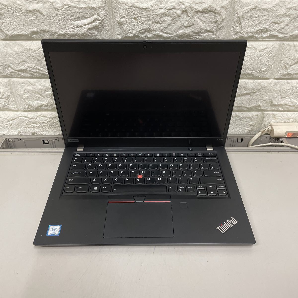 へ98 Lenovo ThinkPad X390 Core i7 8665U メモリ16GB拍卖