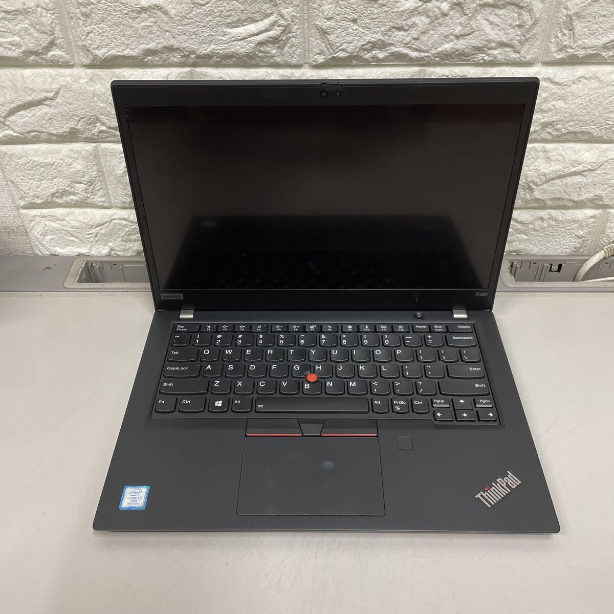 ホ13 Lenovo ThinkPad X390 Core i7第8世代 メモリ不明 ジャンク拍卖
