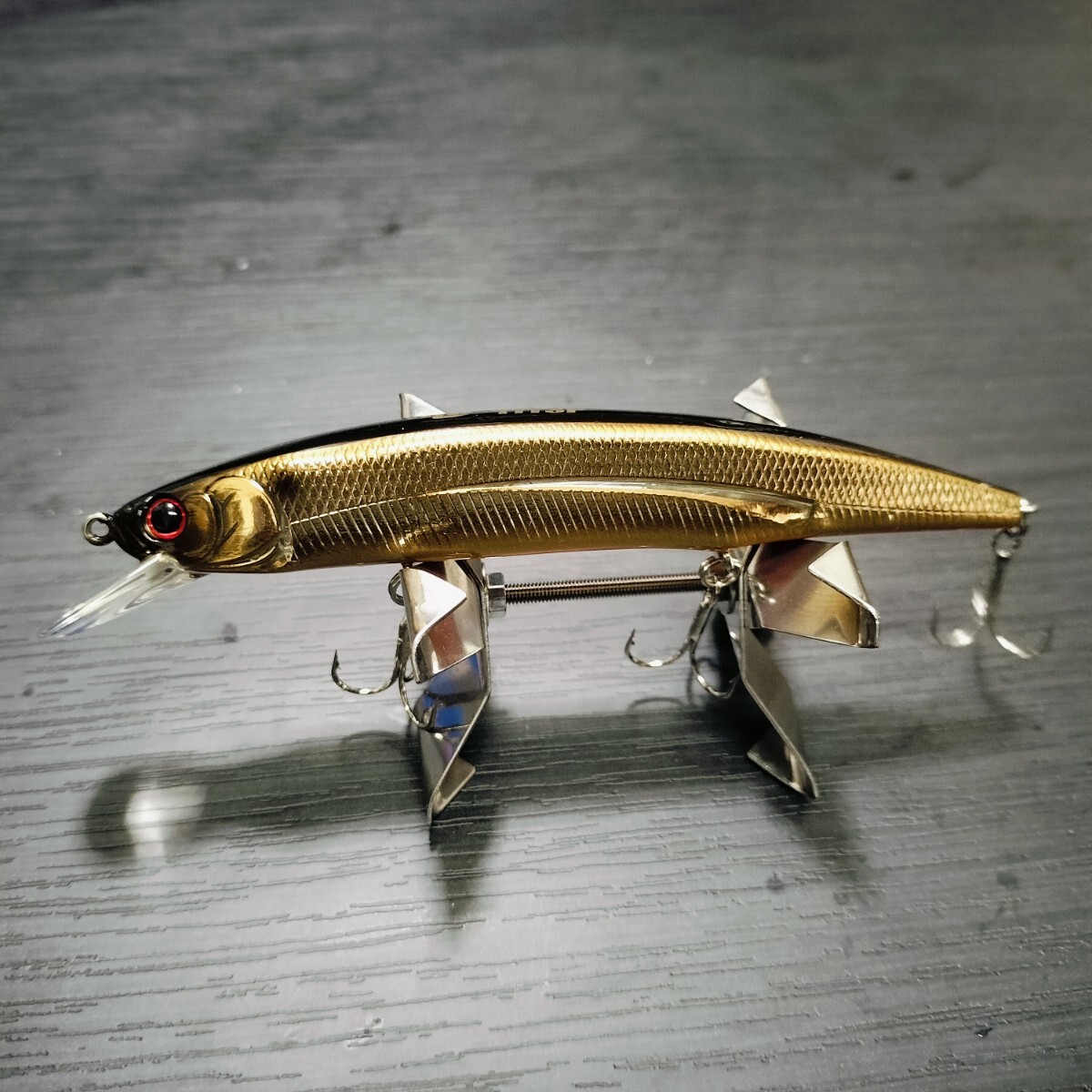 ハイドアップ HUミノー111SP 未使用 キンクロ HIDEUP 琵琶湖拍卖