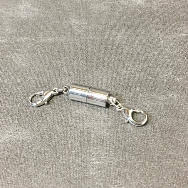 【シルバー・円柱形】ロブスタークラスプ付き マグネット ネックレス ブレスレット 留め具 ハンドメイド拍卖