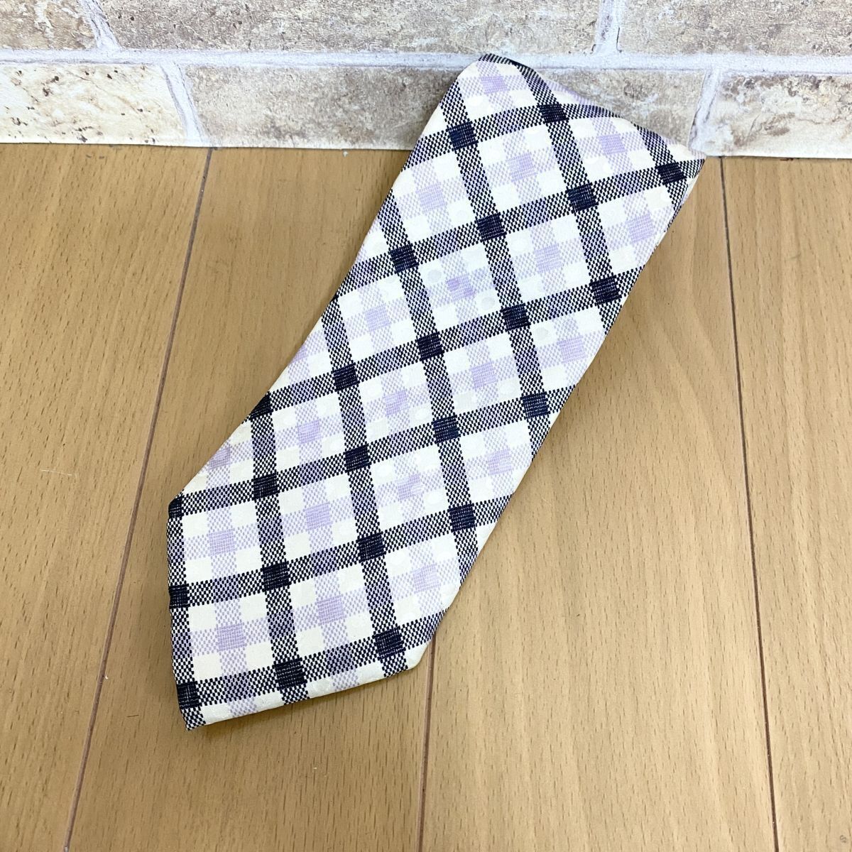 1円 メンズネクタイ 【ネコポス可】 dunhill 白系多色 SILK MADE IN ITALY フォーマル 中古12163拍卖