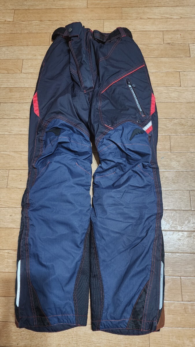 【Mサイズ】最強防寒 防水 クシタニ KUSHITANI K-2688 アロフト パンツ パッド付き バイク ライディング ライダース 防寒防水拍卖