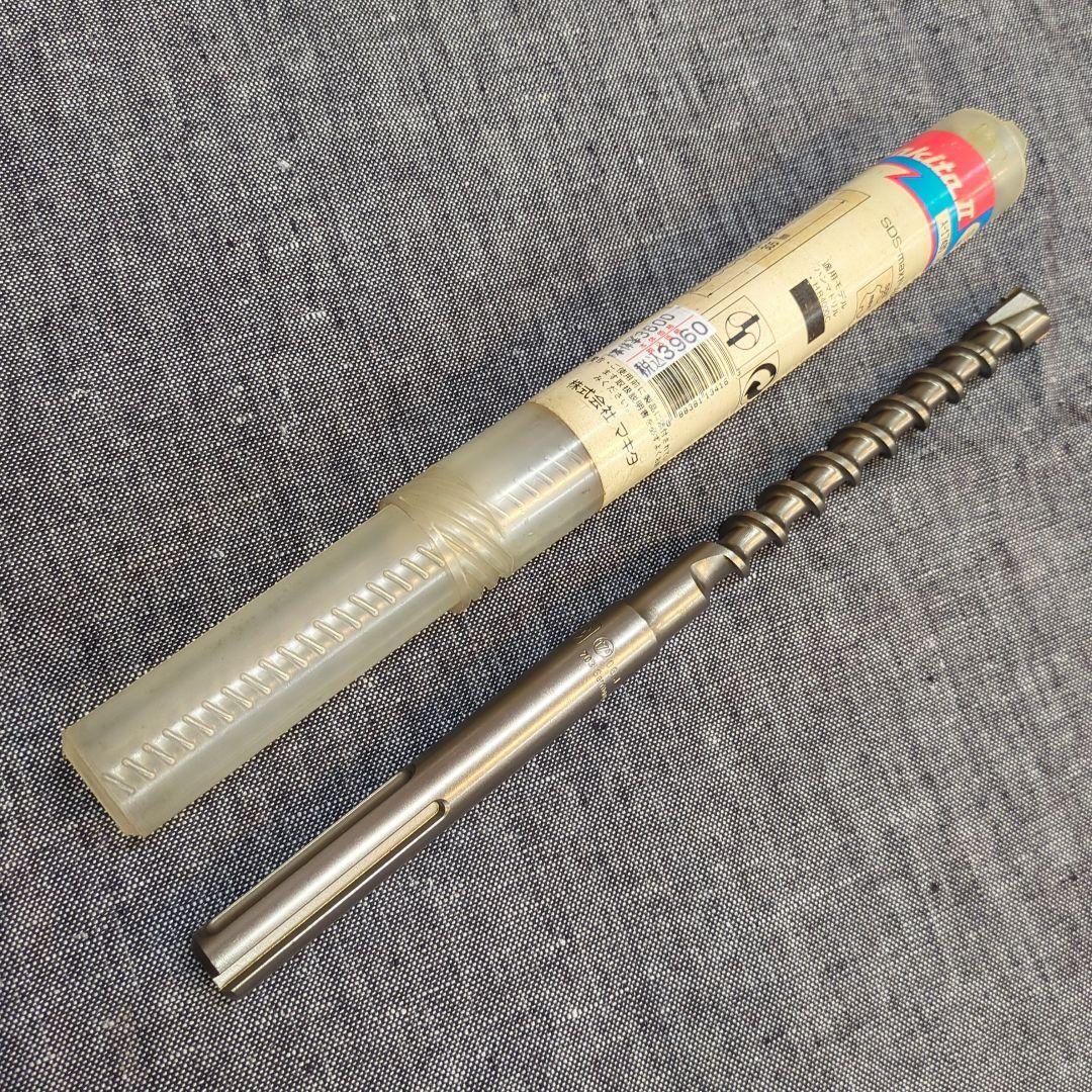新品未使用 makita Ⅱ マキタ SDS-maxドリル 17.5㎜×305㎜ A-17491 ハンマドリル 工具 保管品 拍卖