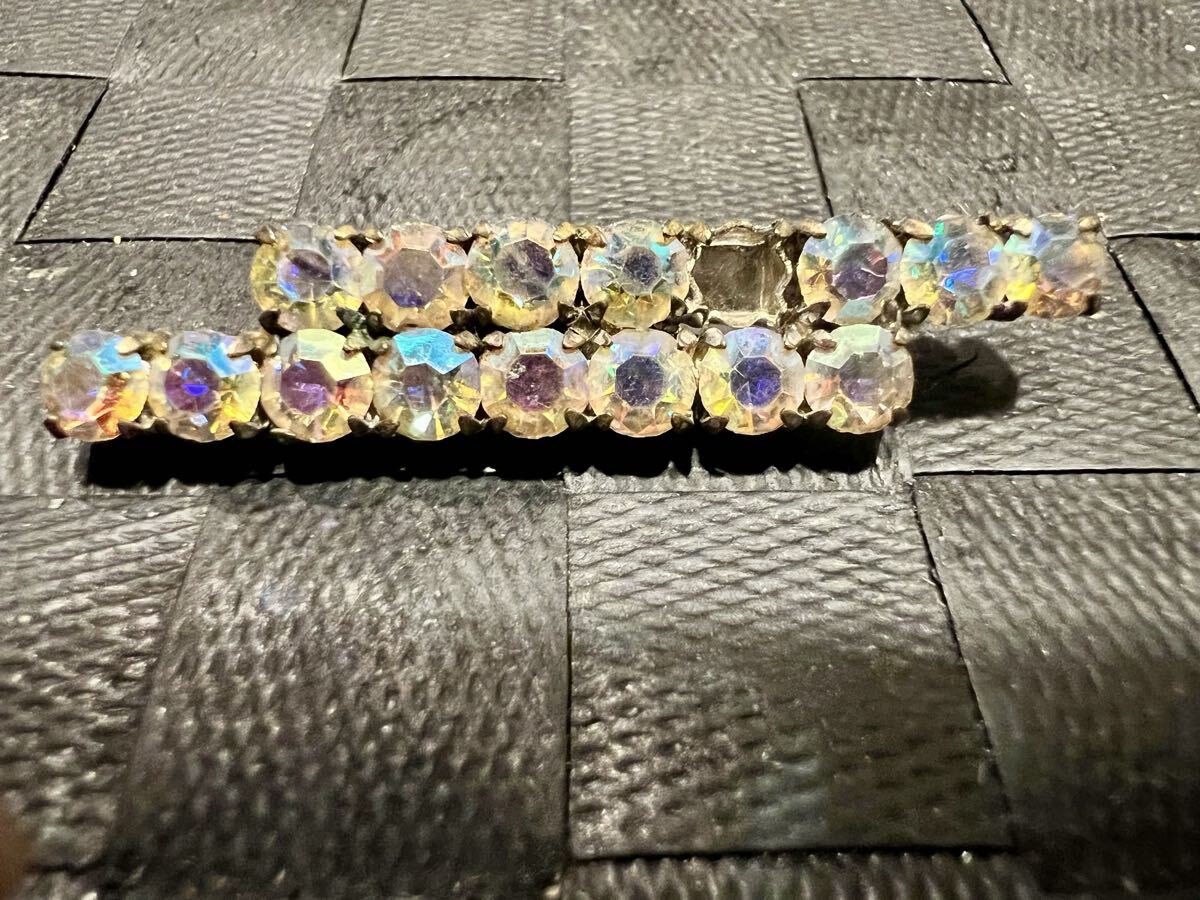 ラインストーン ブローチ キラキラ マルチカラー拍卖