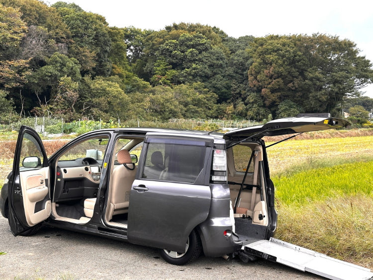 ★売切り★トヨタ・シエンタ★福祉車両★スロープタイプ★電動固定装置★両側スライドドア★ナビ・地デジTV・バックカメラ★6人乗り★拍卖