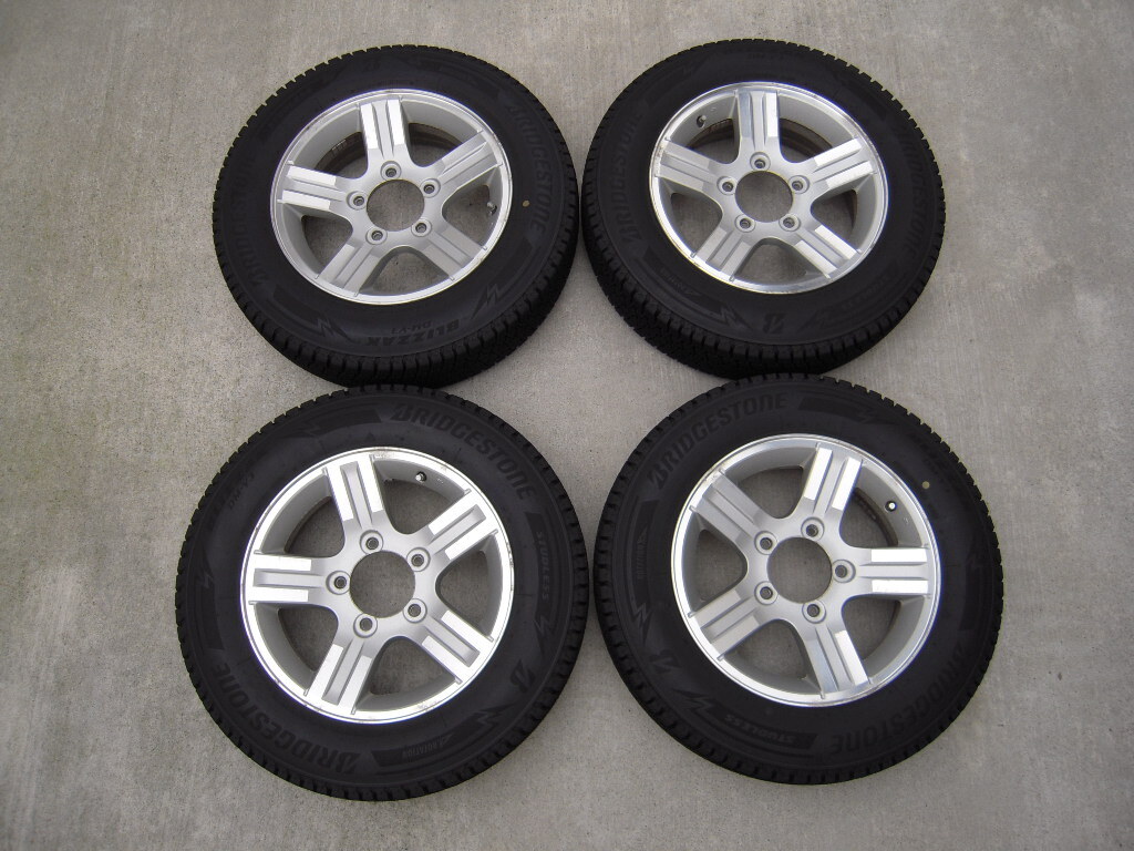 ●ジムニー ブリヂストン スタッドレス DM-V3 JB23W●拍卖