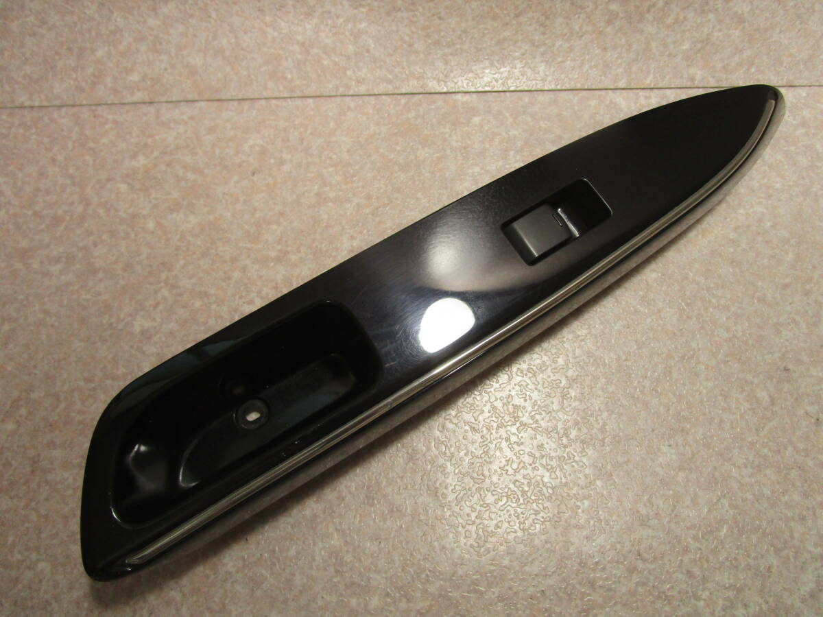 eKスペース カスタム B11A パワーウィンドウスイッチ 助手席 トリム44X パネル 8619A475ZZ拍卖