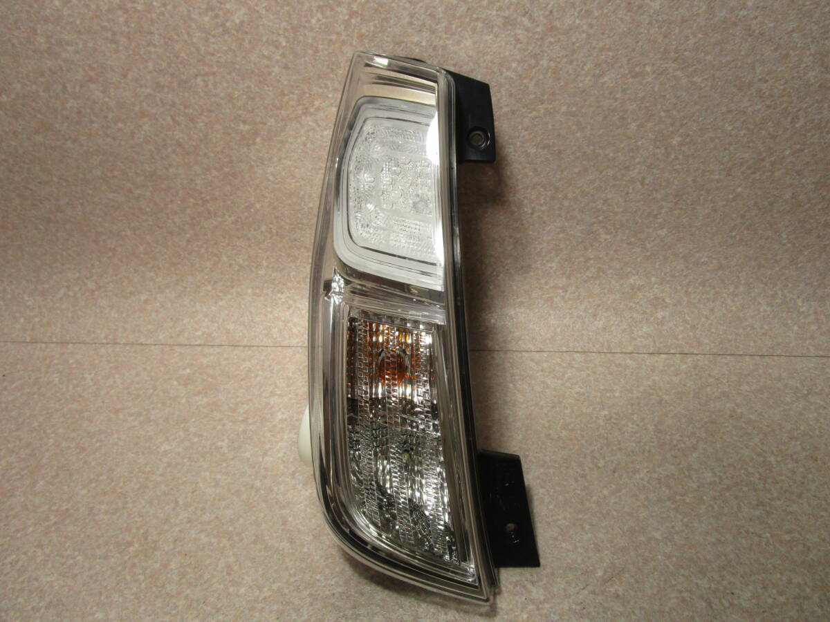 eKスペース B11A カスタム LED テールランプ 左 IMASEN 1146-399 バックランプもLED拍卖