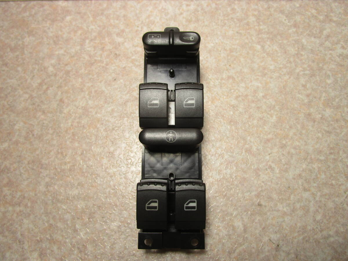 VW ゴルフ4 1JZAPK パワーウィンドウスイッチ 運転席拍卖