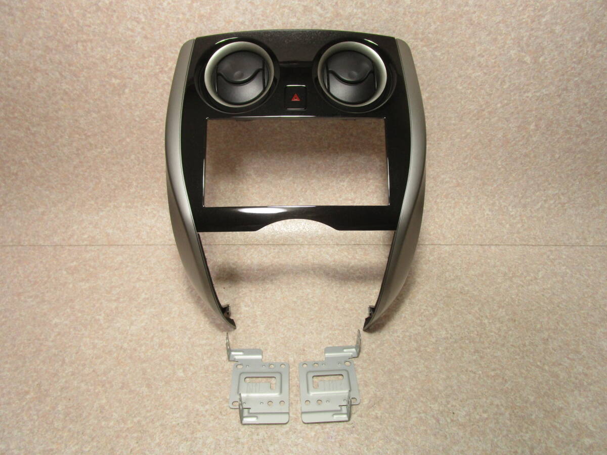 ノート E12 センターパネル オーディオパネル エアコン吹出口 オーディオステー拍卖